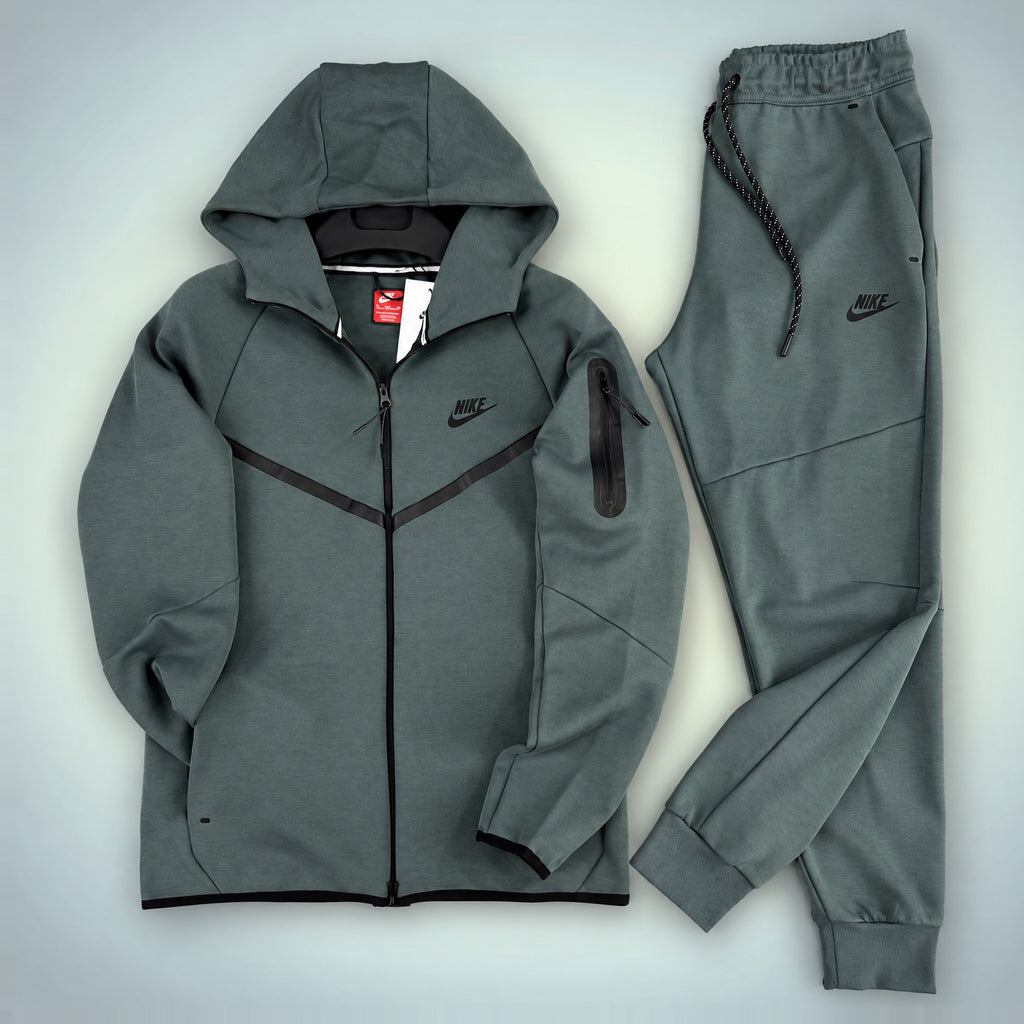 Nike Tech Fleece Men 2024. Sage Green