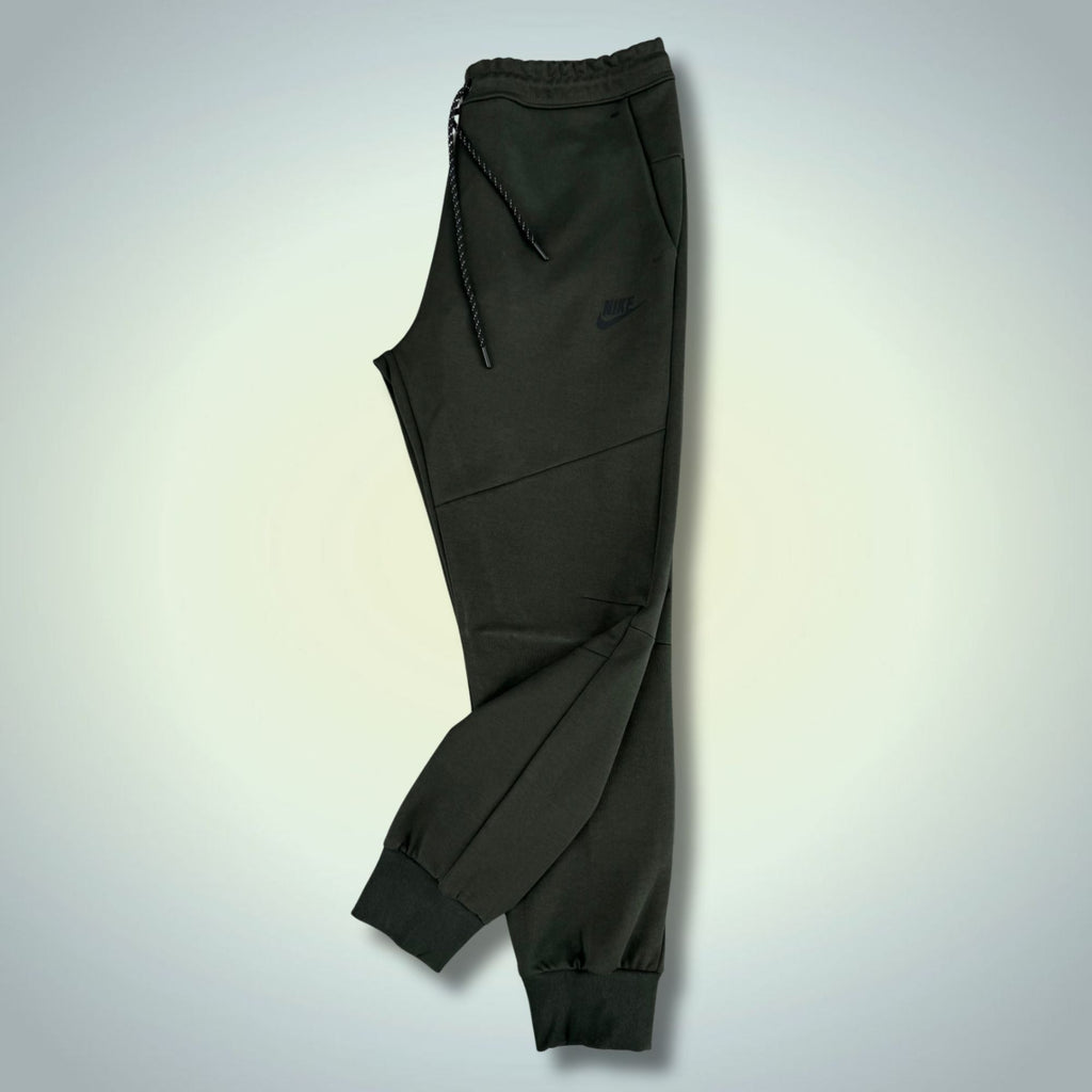 Nike Tech Fleece мъжко спортно графитено долнище. Premium качество