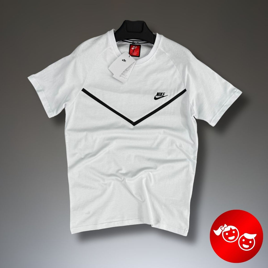 Детска мръснобяла тениска Nike Tech Fleece. Модел 2024. Premium качество