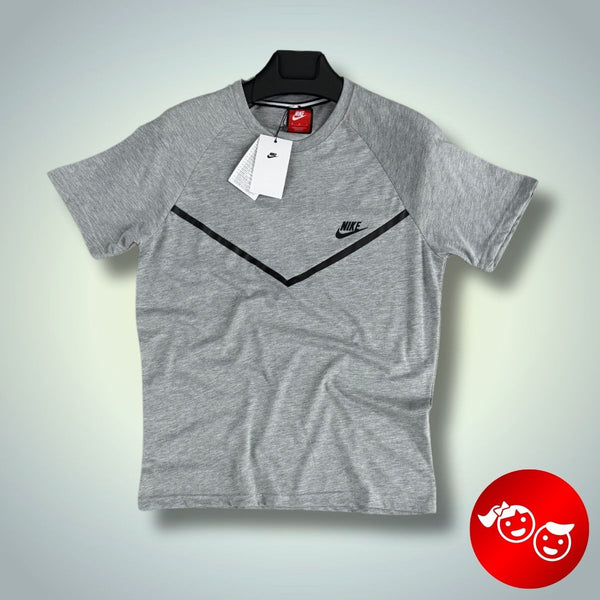 Детска класическо сива тениска Nike Tech Fleece. Модел 2024. Premium качество