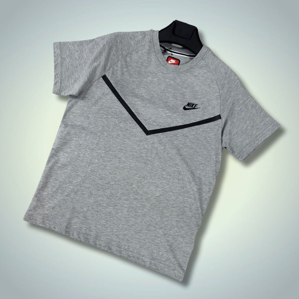Мъжка класическо сива тениска Nike Tech Fleece. Модел 2024. Premium качество