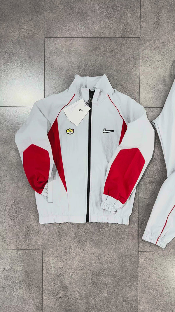 Nike TN детски шушляков спортен екип, светло сив - червен. Premium качество