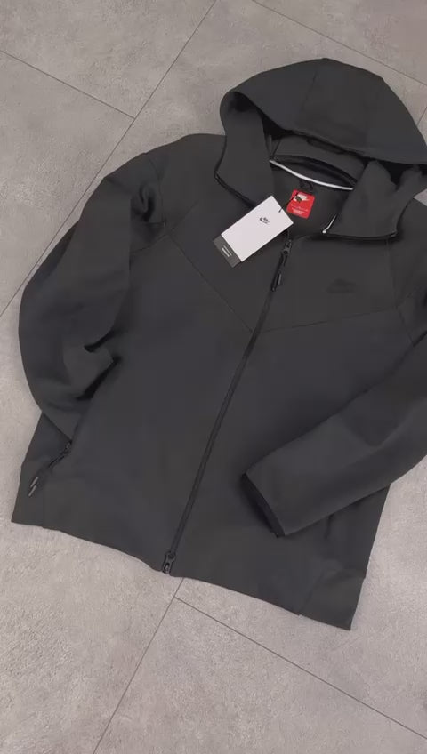 Nike Tech Fleece мъжки спортен екип, графит. Модел 2023. Premium качество